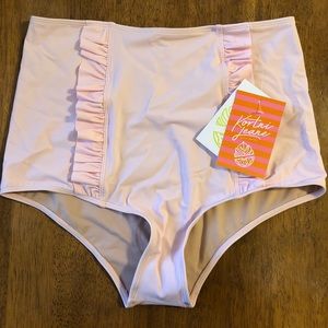 Kortni Jean Down In Front Ruffled swim bottom
